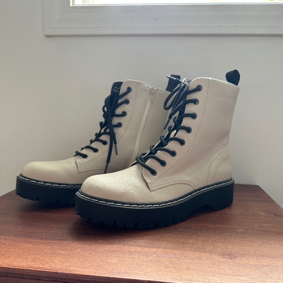 Cream Ivory combat boots by Sincerely Jules - 8 - Picture 1 of 7
